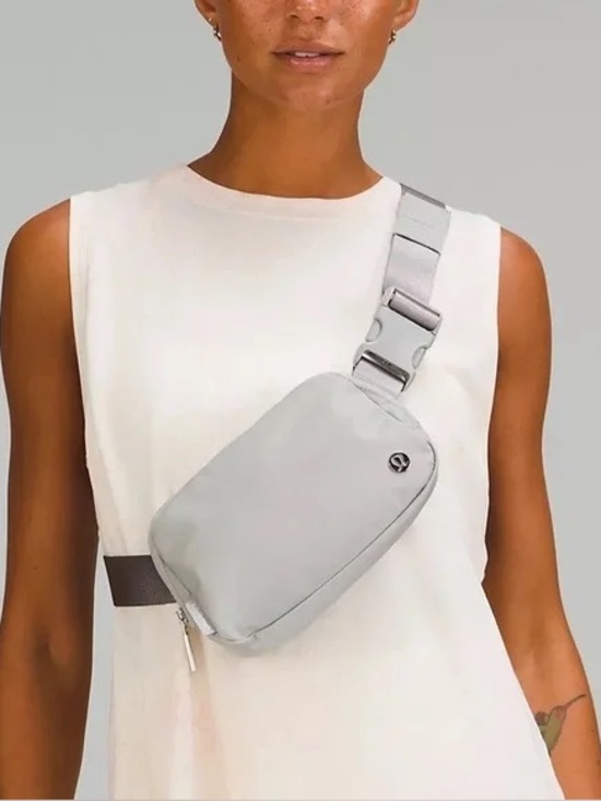 lululemon athletica Handbags - Lululemon Everywhere Belt Bag - Silver Drop , Gray